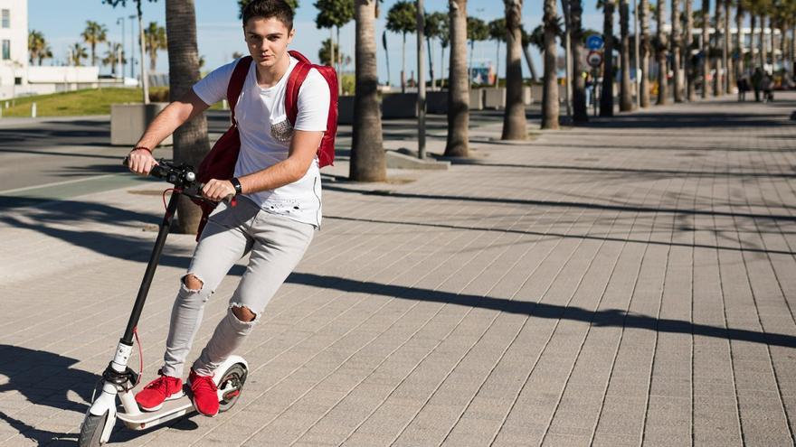 Torremolinos levanta más de 100 actas en tres semanas a patinetes eléctricos por infracciones