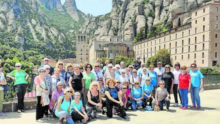 Visita a Montserrat del Casal de la Gent Gran Les Oliveres de Sant Joan de Vilatorrada