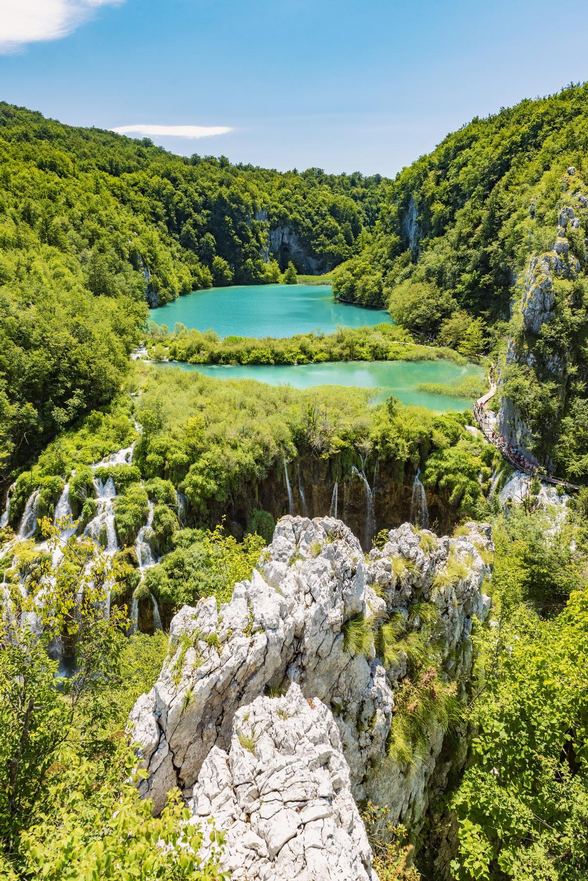 El Parque Nacional de los lagos de Plitvice, cerca de la frontera con Bosnia Herzegovina