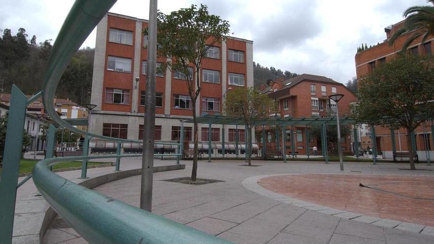 El PP asegura que en Mieres se paga un 40% más de IBI que en Gijón y piden rebajarlo