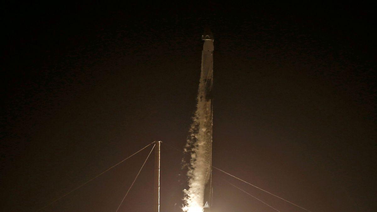 Lanzamiento de la cápsula Dragon de SpaceX.