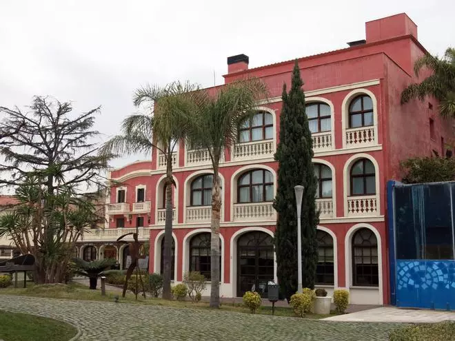 El balneario modernista que parece un palacio con aguas curativas y arquitectura de la época de Gaudí