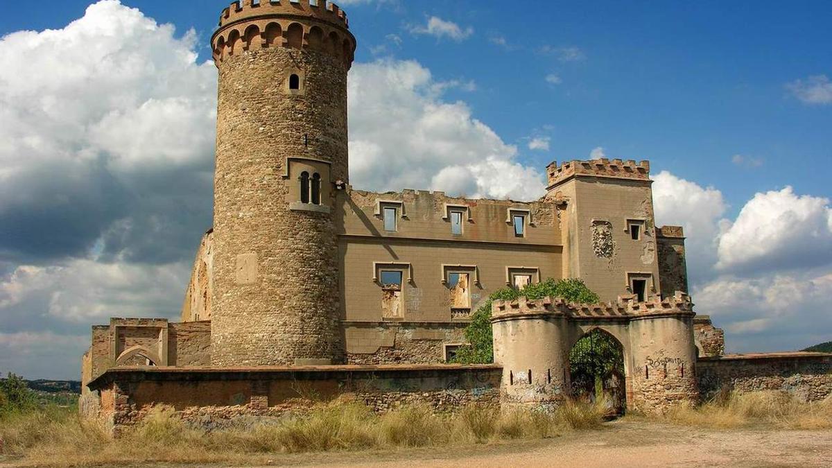 Castillo Torre Salvana.