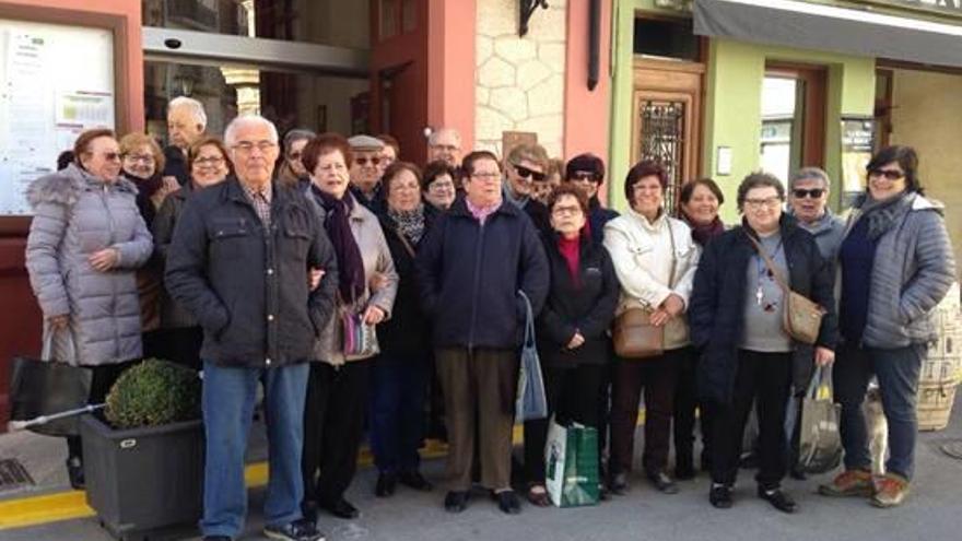 Protesta de los jubilados en La Font de la Figuera