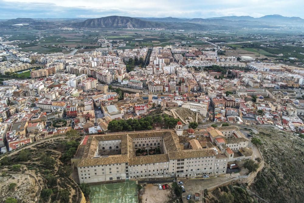 vistas de la ciudad de Orihuela que se pueden contemplar desde el mirador del seminario