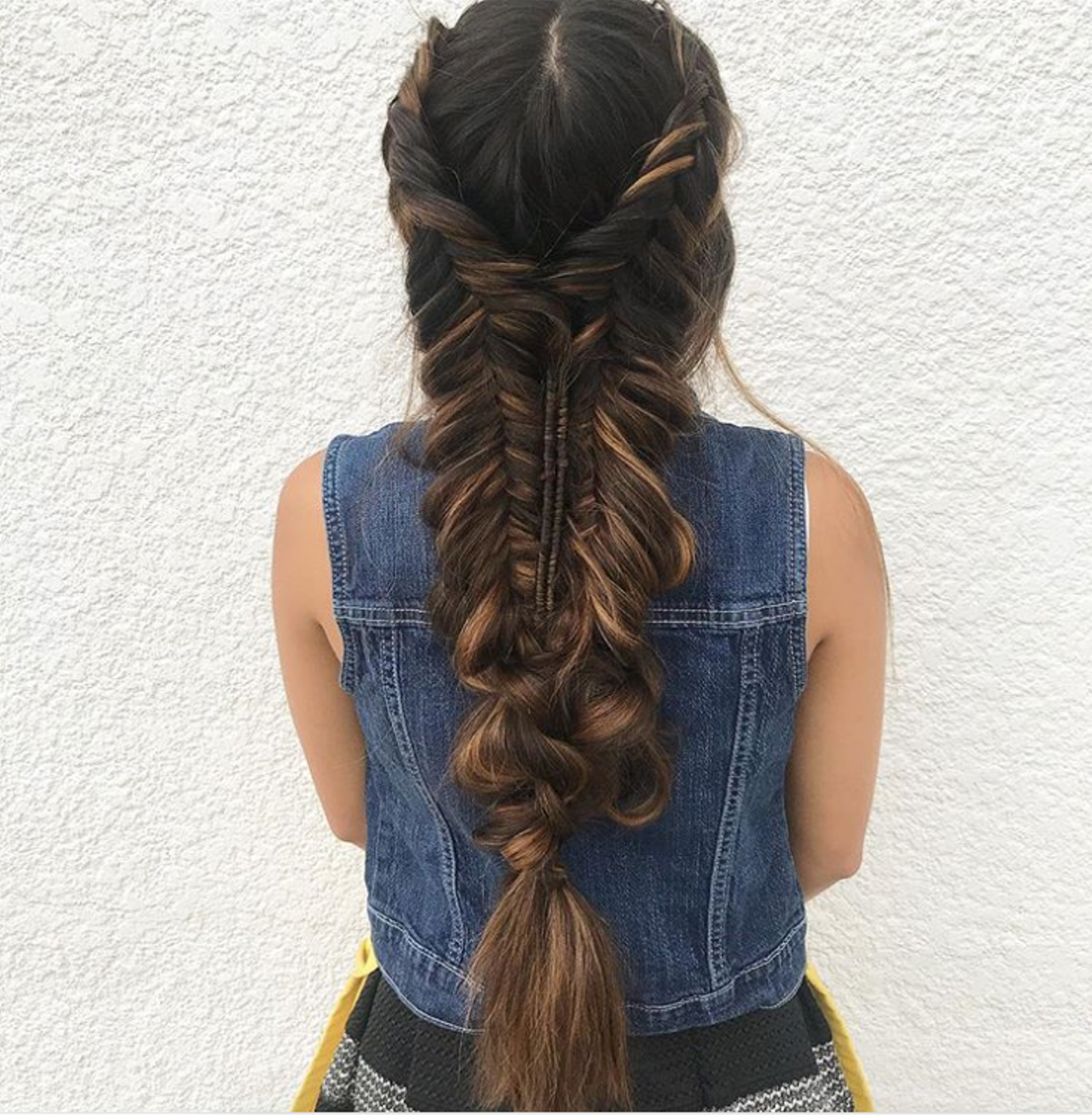 Trenza sobre trenza sobre trenza