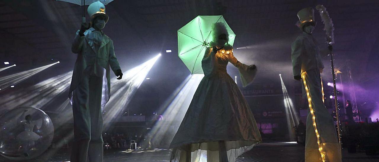 Una de las actuaciones de la gala de Reyes en el pabellón de La Magdalena, el pasado enero.