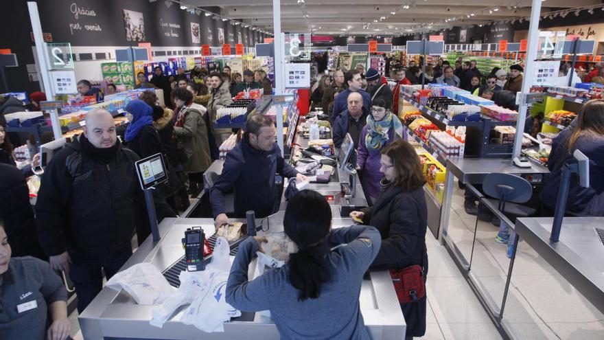 Un supermercat de la cadena que ha acomiadat el treballador