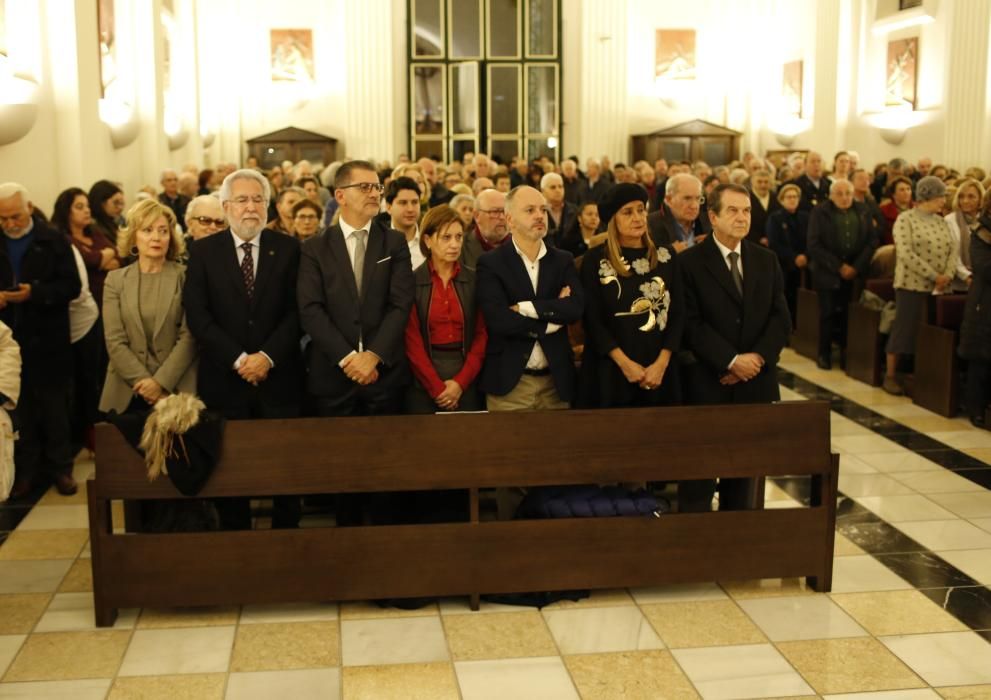 Familiares, amigos, autoridades políticas y sociedad civil despiden al exregidor de Vigo en un funeral cargado de solemnidad