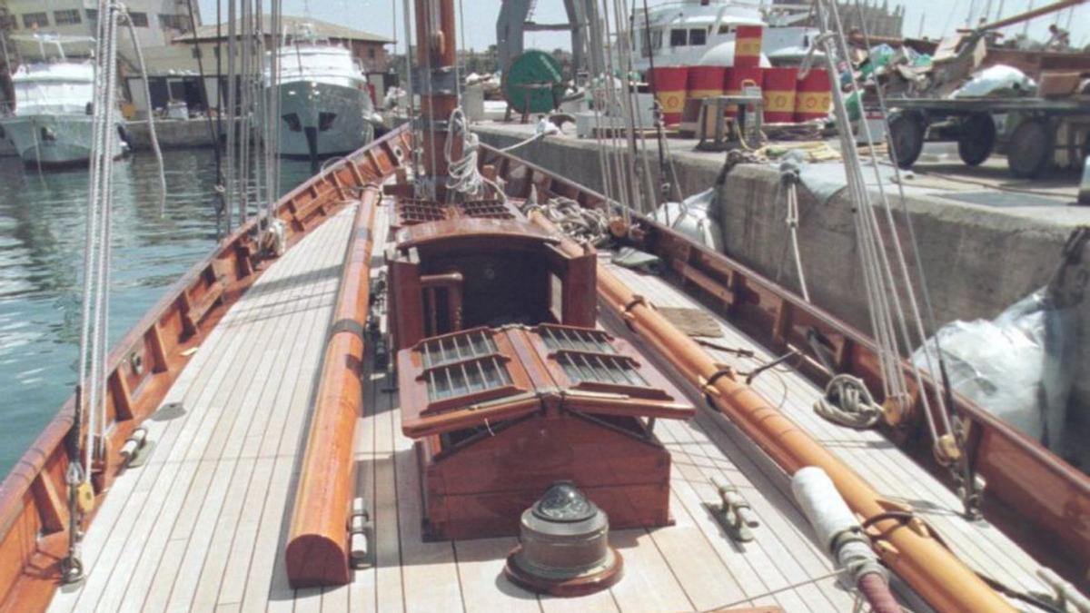  El magnate hizo restaurar su velero minuciosamente tras adquirirlo en los ochenta. 