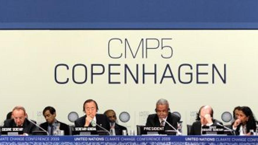Acuerdo de mínimos en la cumbre de Copenhague tras sortear el boicot de los bolivarianos