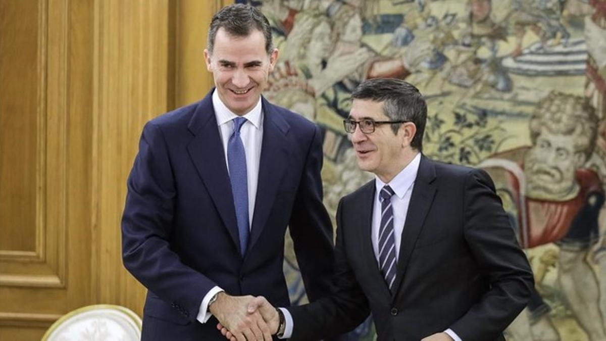 El Rey recibe al presidente del Congreso, Patxi López, este jueves en la Zarzuela.