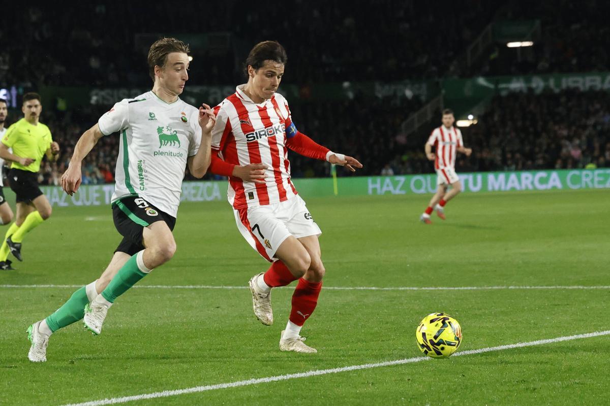 El partido entre el Racing de Santander y el Sporting, en imágenes
