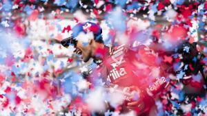 Jorge Martín (Ducati) celebra, a lo grande, su victoria en la carrera al sprint de Austin (EEUU).
