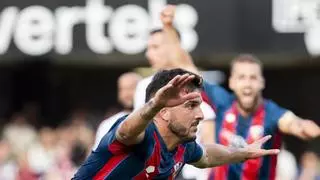 La SD Huesca ata la salvación tras una temporada tortuosa
