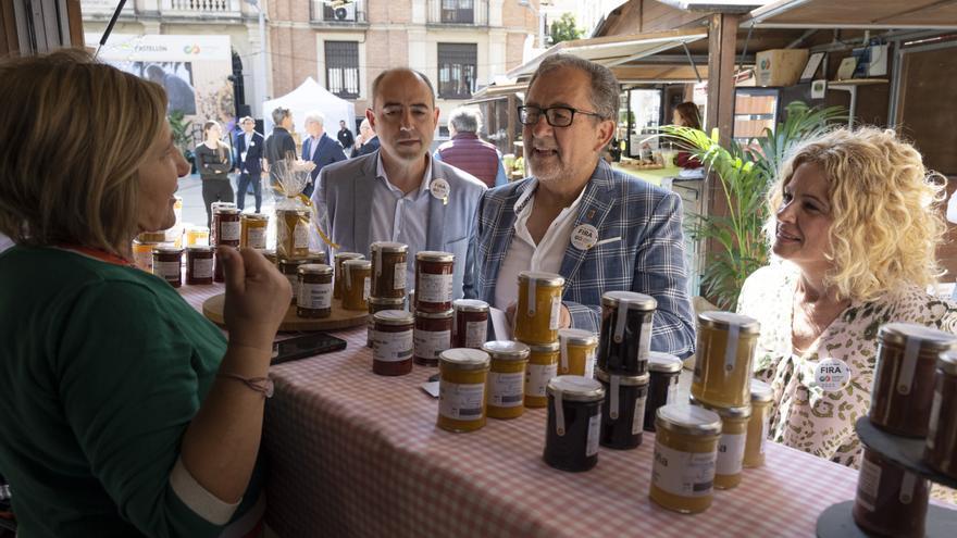 La Diputación abre la tercera edición de la feria Castellón Ruta de Sabor con 11 productores y tres Estrella Michelín