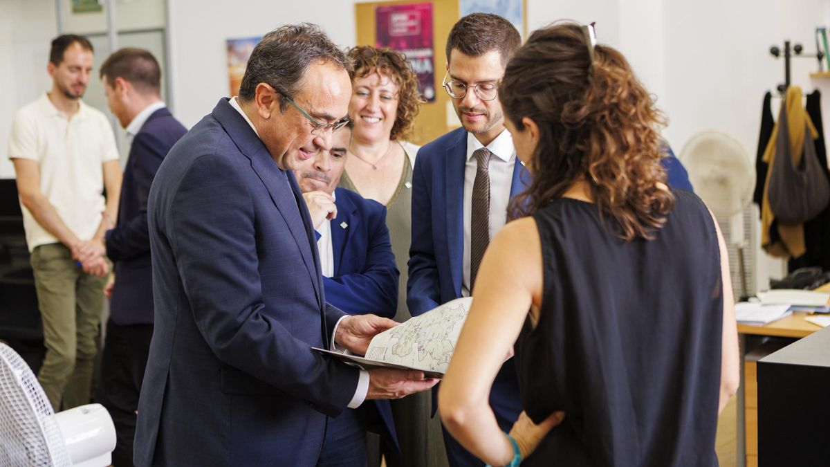 El President del Parlament, Josep Rull, durant la visita al Consell Comarcal del Bages
