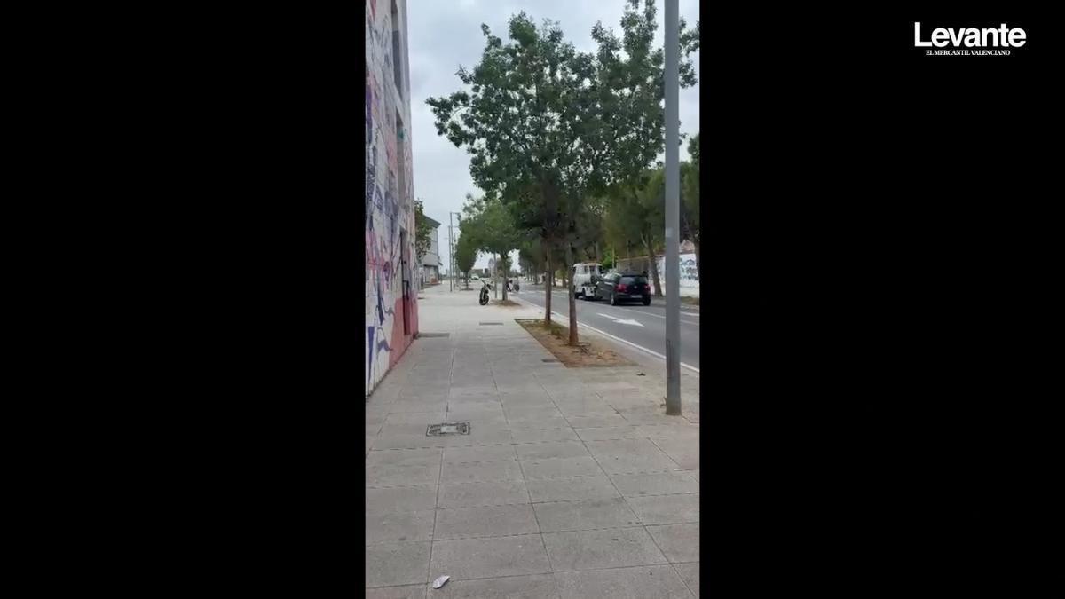 Catarroja comienza a multar y retirar los vehículos mal aparcados