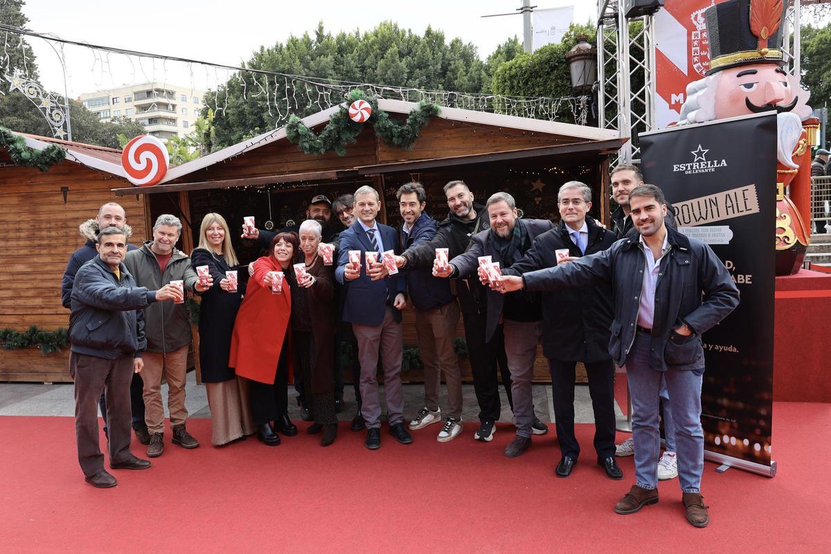 Estrella de Levante presenta su Cerveza de Navidad 2025.