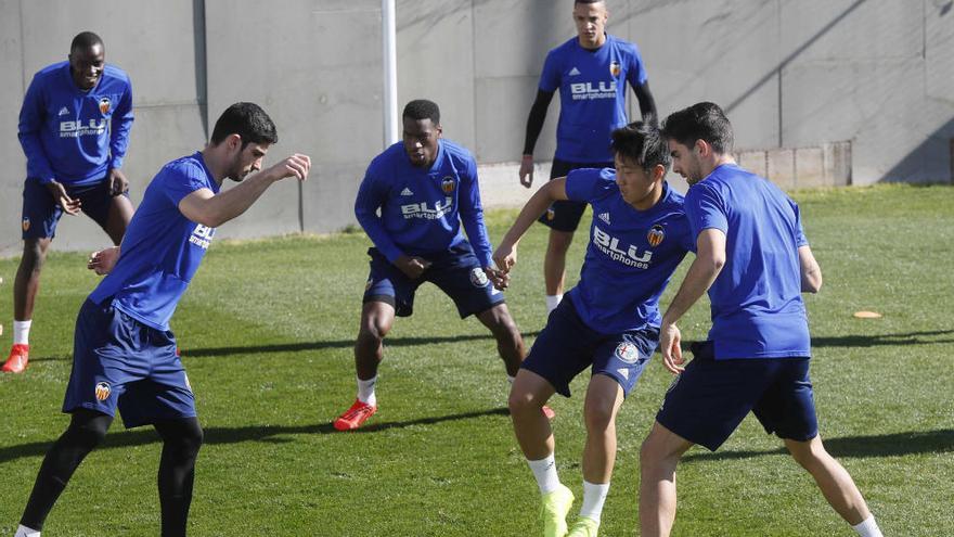 Los 18 jugadores del Valencia CF para medirse al Leganés