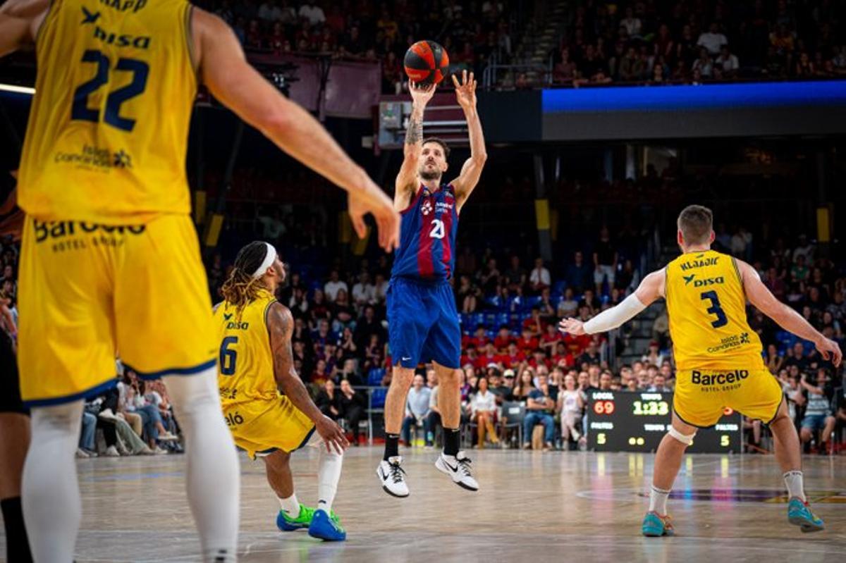 Lapprovitola tira de tres en el Palau.