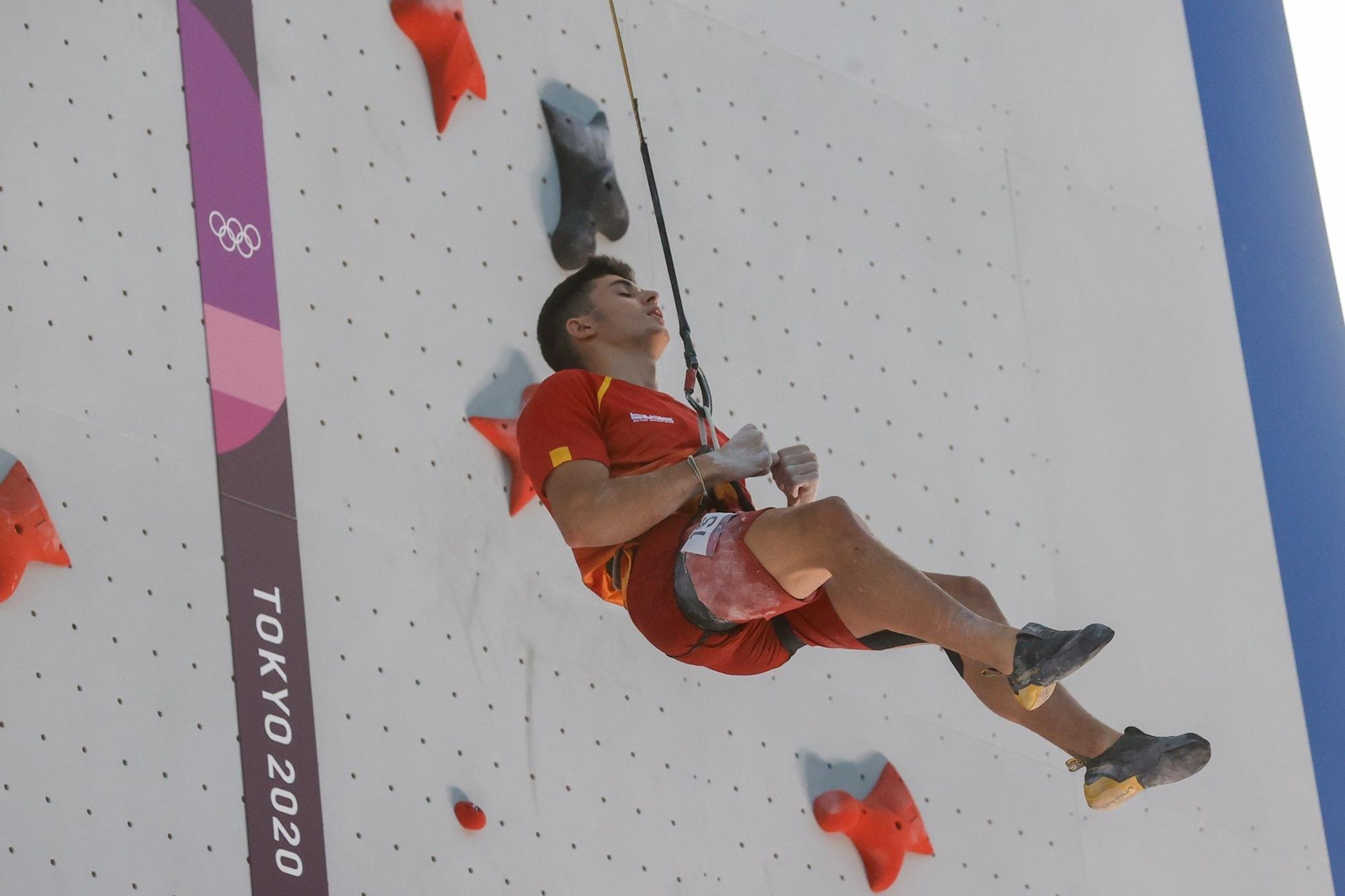 Alberto Ginés, campeón olímpico de escalada