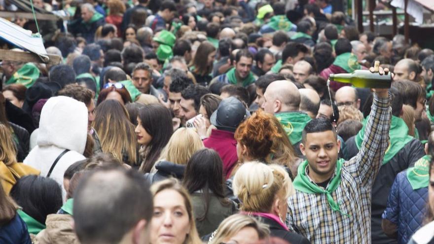 Los vecinos, contra &quot;la preba&quot; de la sidra en Gascona