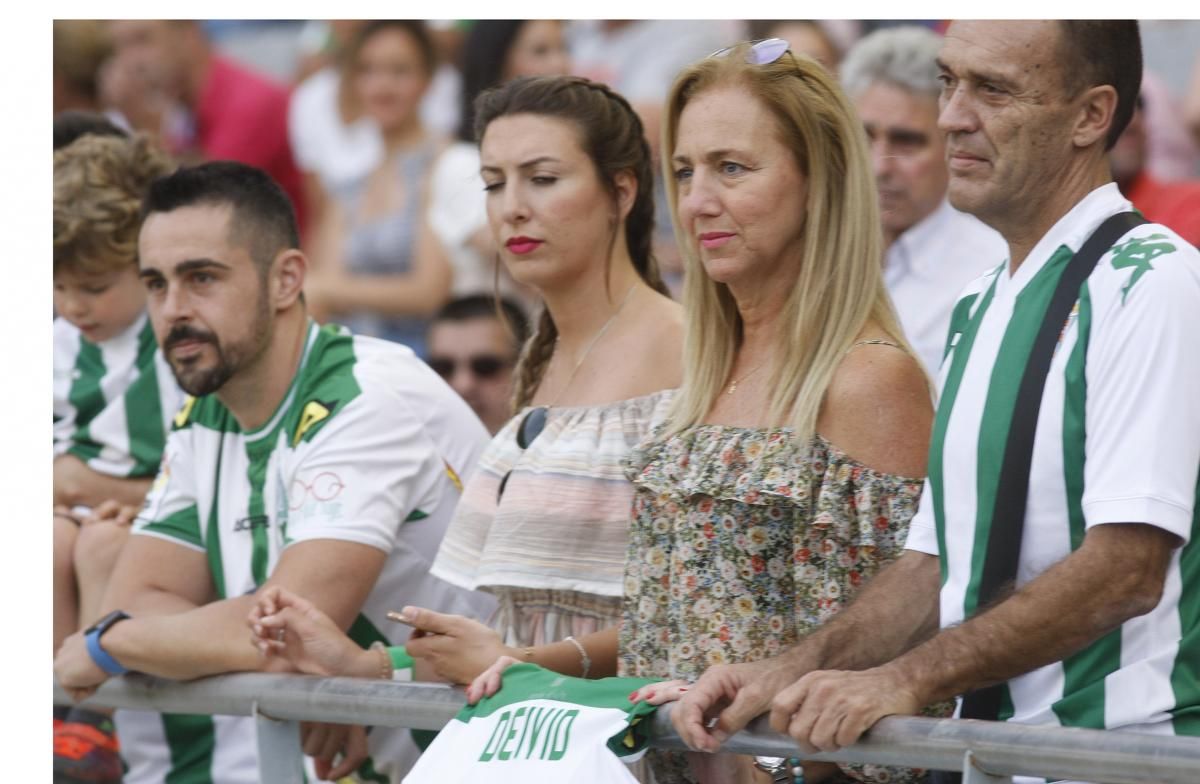 Fotogalería / Goleada del Córdoba CF ante el Real Oviedo