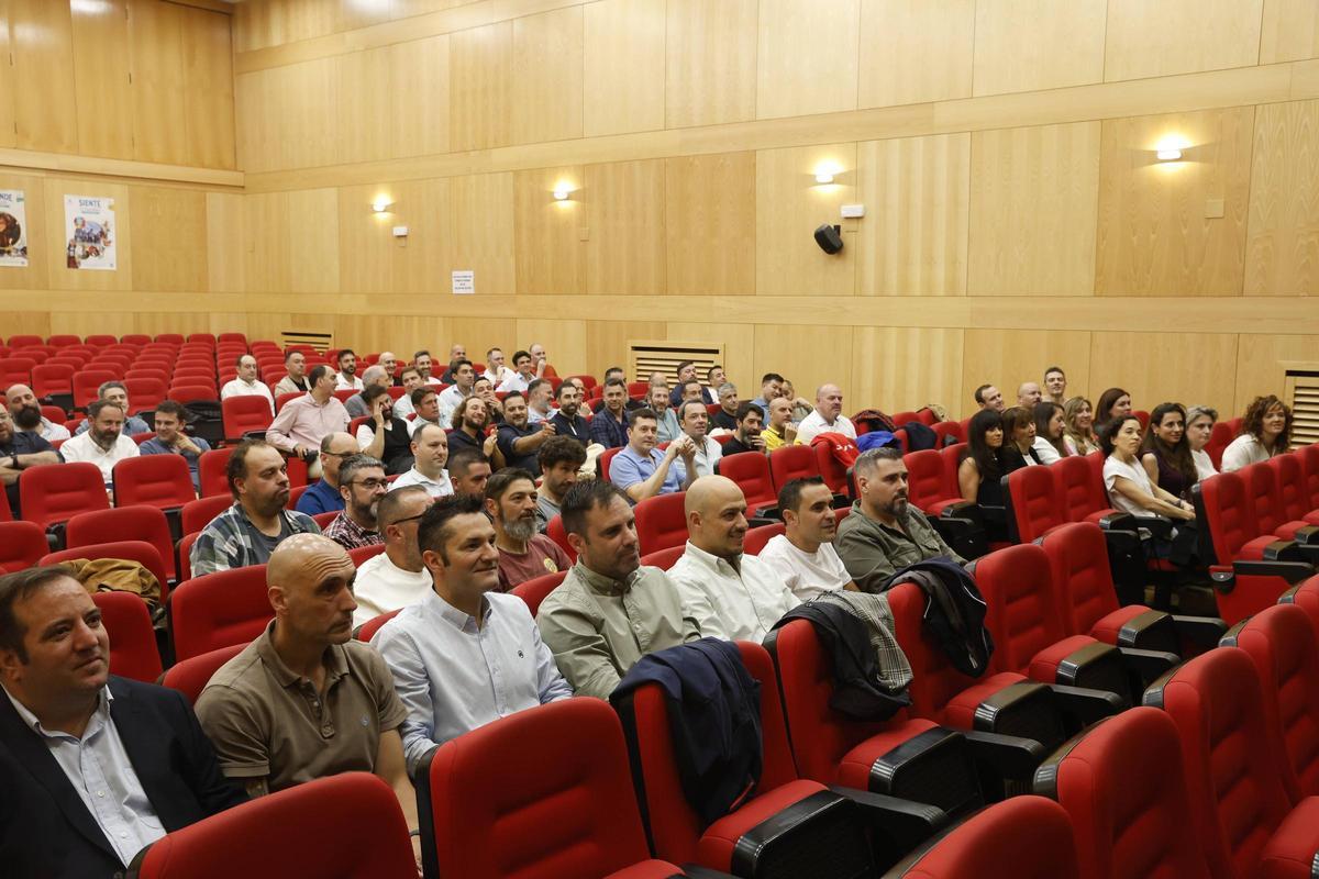 El encuentro de la promoción del Codema de 1998, en imágenes