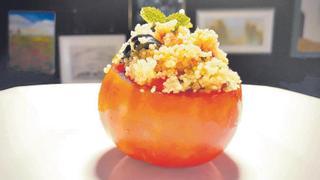 Gastronomía de guerra: Tomates rellenos de tabulé con peix sec