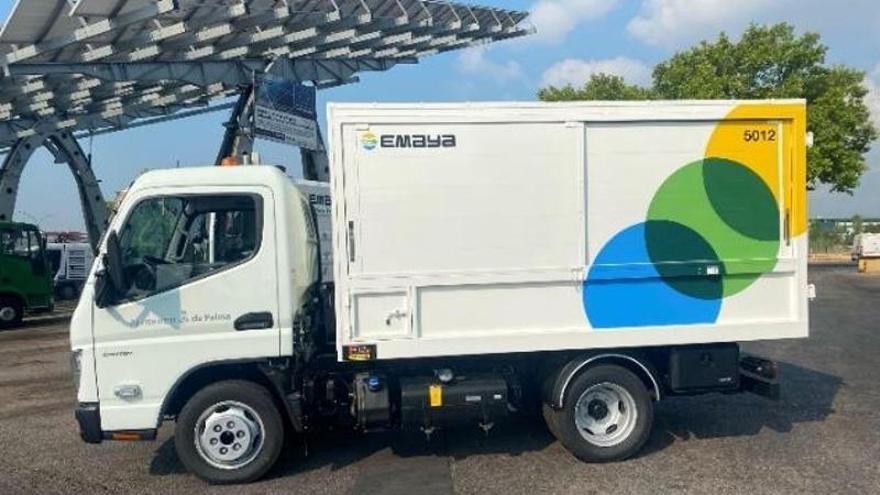 Emaya incorpora a 20 operarios y cinco nuevos camiones con el objetivo de seguir reforzando la calidad de la limpieza y el mantenimiento en las calles de Palma