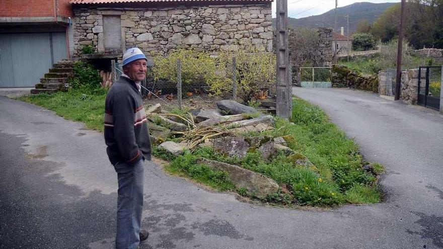 Lugar de Morillas, en Campo Lameiro, una de las aldeas gallegas sin apenas habitantes. // Rafa Vázquez