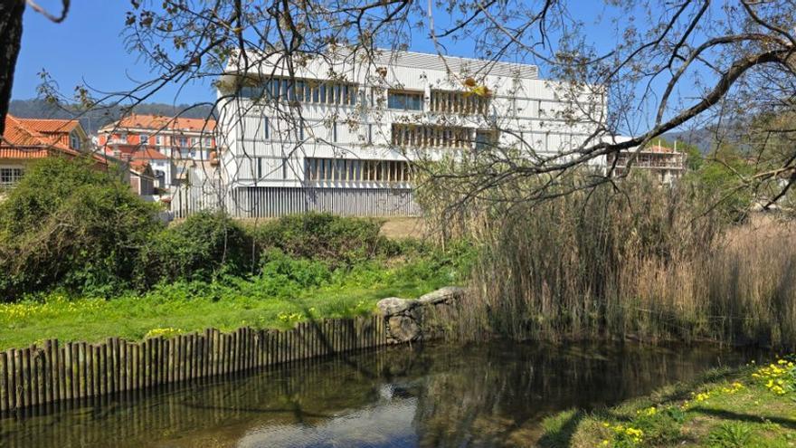 El retraso de los parcelistas de Sisalde en el pago de la urbanización del ámbito obliga a Moaña a suscribir un Plan Financiero pese a carecer de deudas