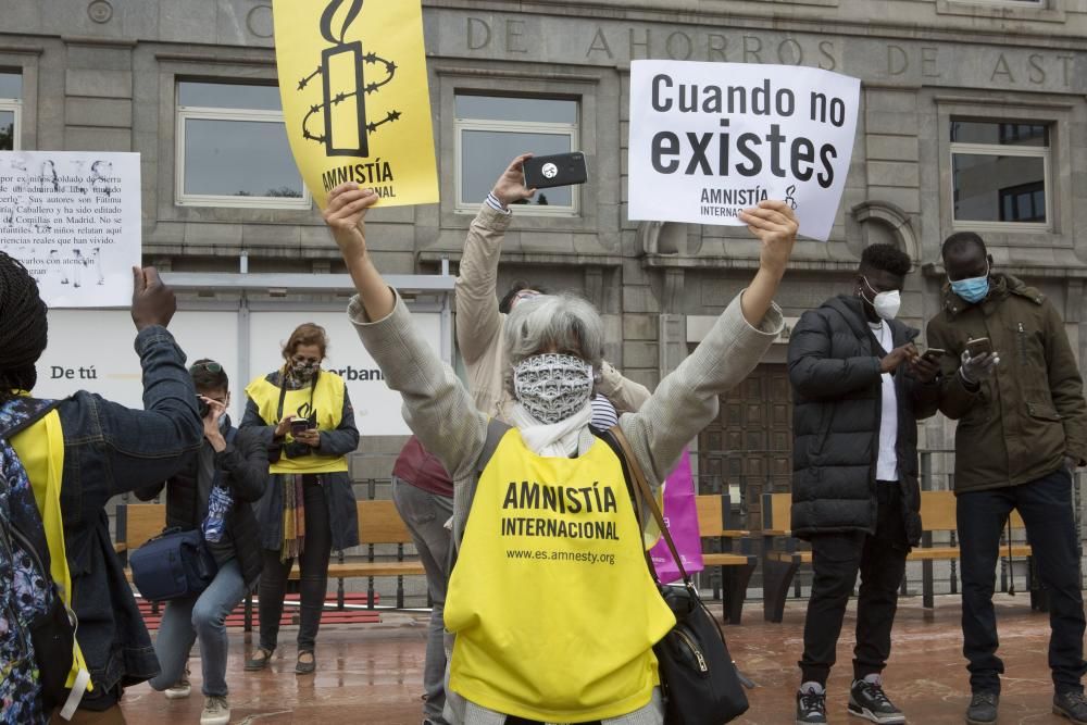 Concentración antirracista en Oviedo