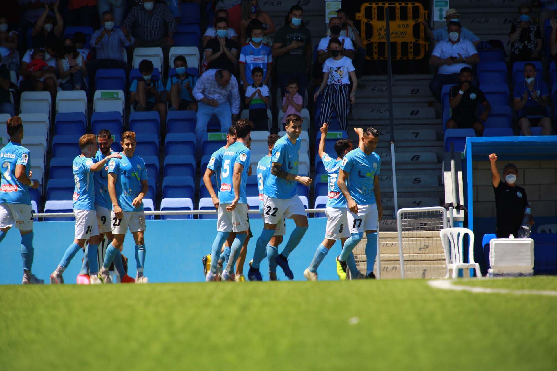 El Ciudad de Lucena roza el ascenso a la Segunda RFEF