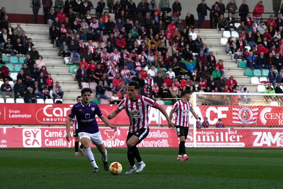 Las imágenes del partido entre el Zamora CF y el CD Guadalajara Las imágenes del partido entre el Zamora CF y el CD Guadalajara