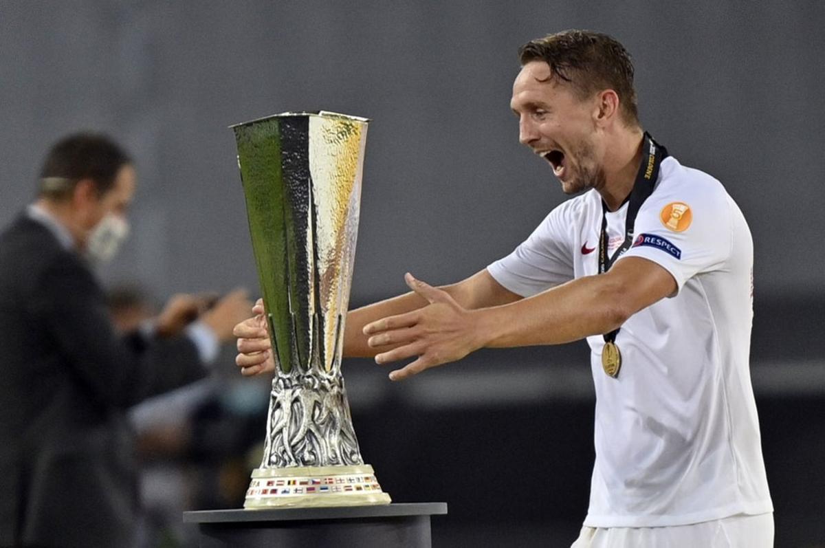 El Sevilla FC campeón en la final de la UEFA Europa League 2020 disputada en el Rhein Energie Stadion en Colonia entre el Sevilla FC y el Inter de Milan.