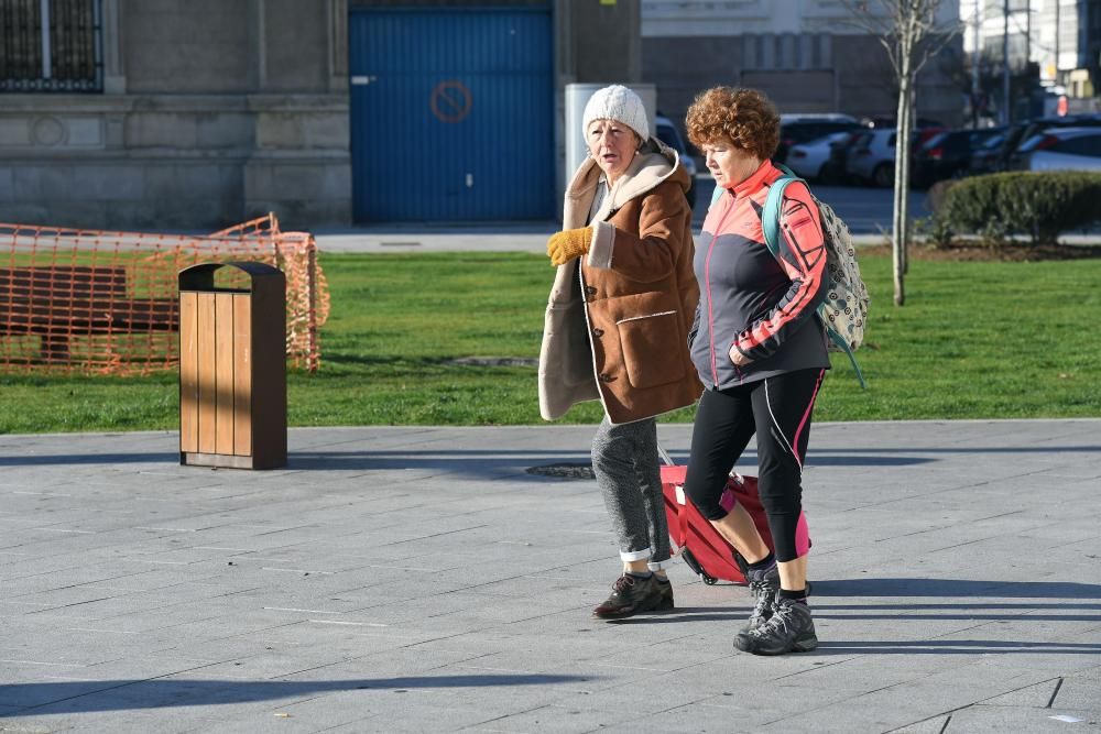 Las temperatuaras mínimas llegan a los 7º en A Coruña y los cielos permanecen despejados.