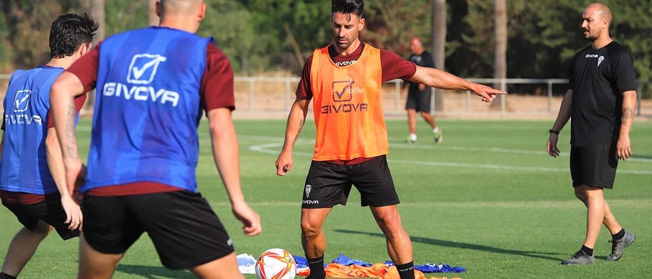 Kike Márquez durante una sesión de trabajo en la Ciudad Deportiva.