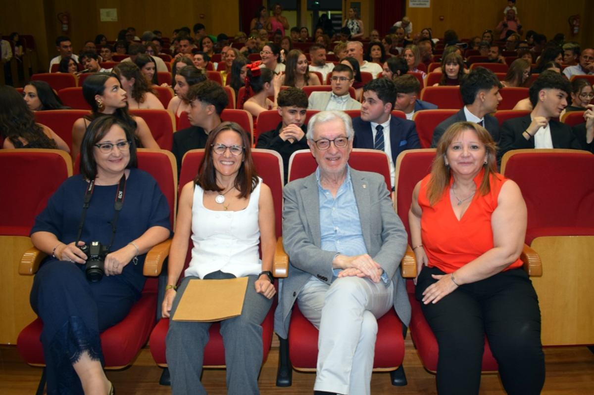 La fiesta de graduación de los alumnos del IES de Valga, en el Auditorio.