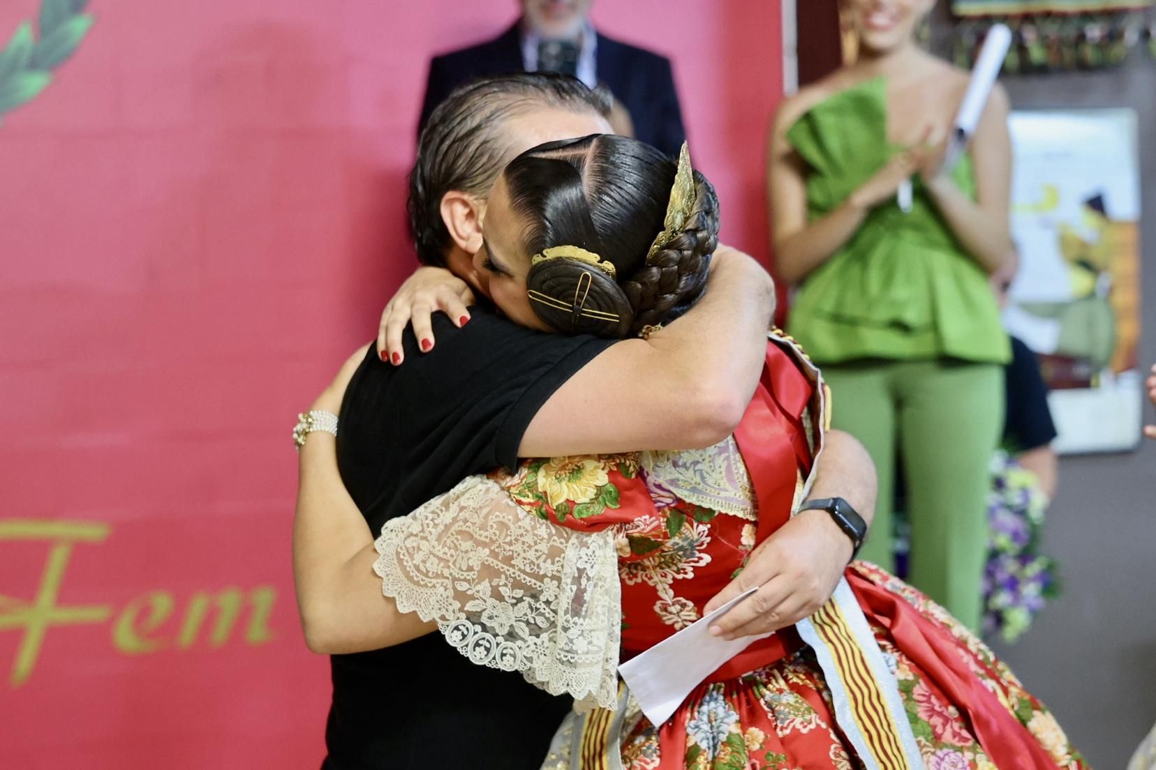 Rascanya se refugia en el casal para conocer el veredicto de la Preselección fallera