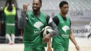 Ejim y Carter, los primeros en irse de vacaciones