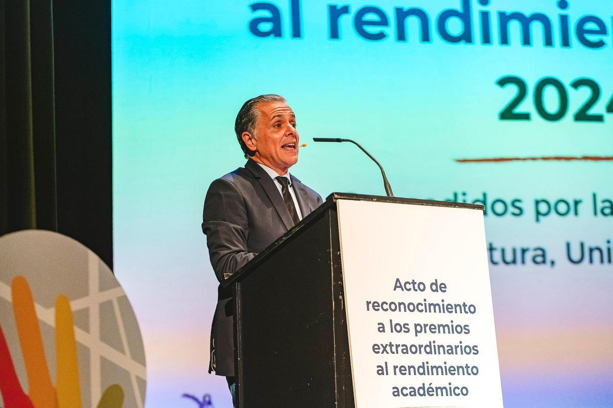 Premios Extraordinarios al Rendimiento Académico de la Comunidad Valenciana en Elche