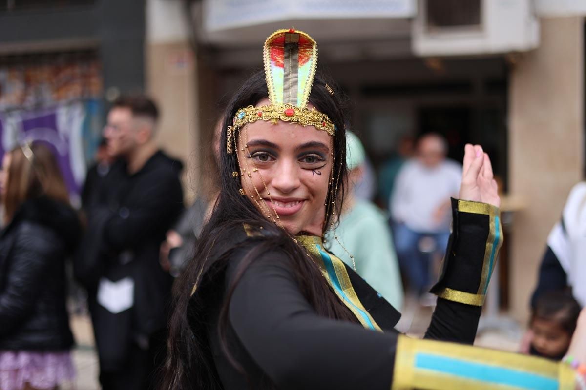 Búscate en las imágenes de la rúa de Carnaval de Ibiza