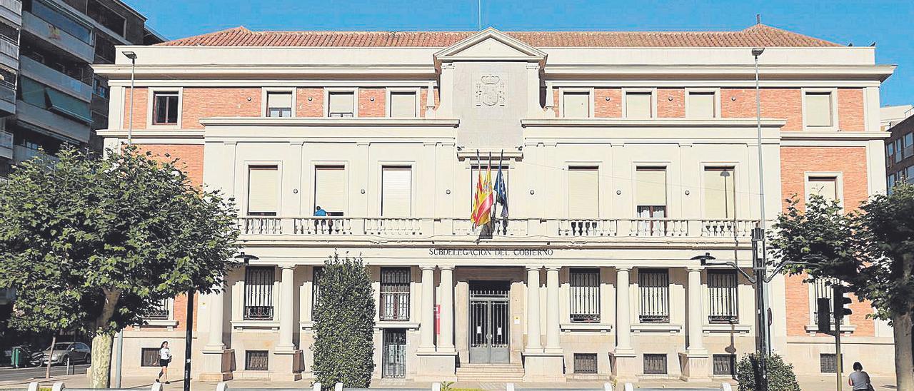 El cabecilla de la presunta trama de facturas falsas ejercía de cajero en la Subdelegación del Gobierno en Castelló.