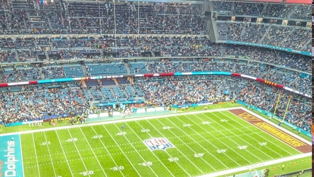 Javier Mateo, Borja Santamaría, Borja Sanjuán y Marc Bellvís en la NFL