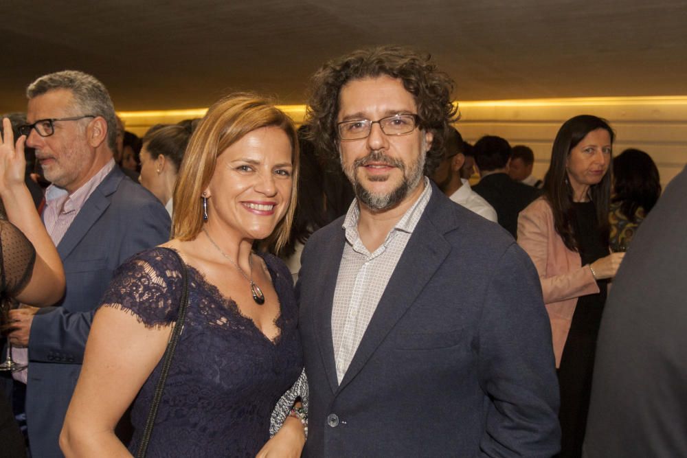 Pilar Bernabé, asesora del PSPV, y Rafa Monterde de Inndea