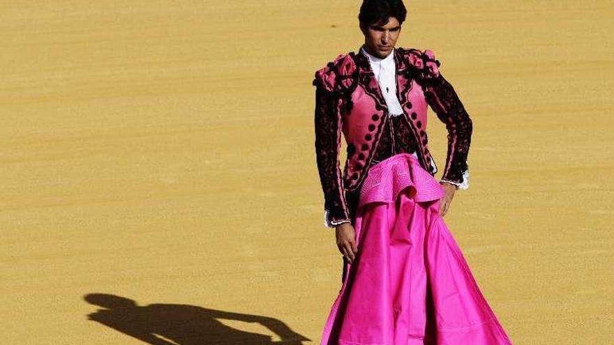 El mediático torero Cayetano Rivera en la corrida de Ronda. // J.Z