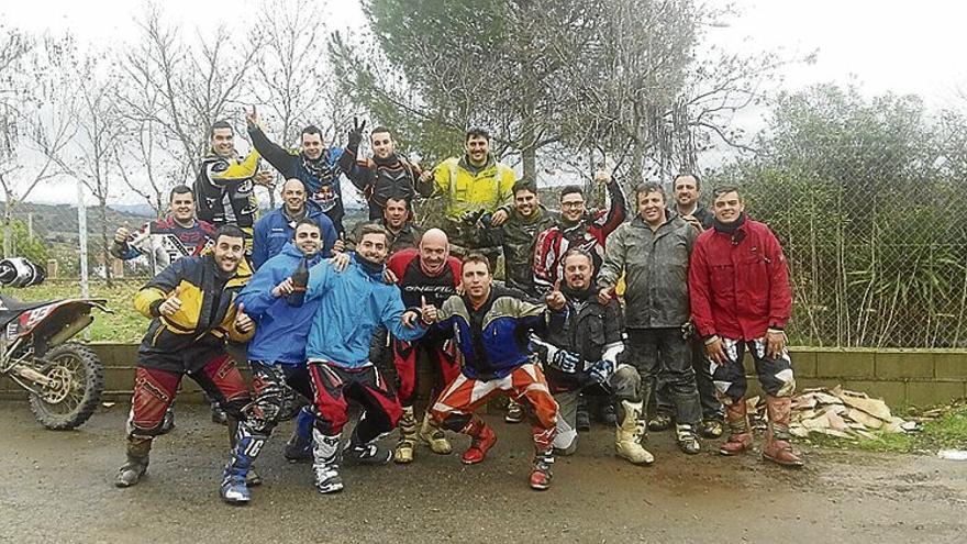 &#039;Off Road&#039; celebra el año con una jornada motera