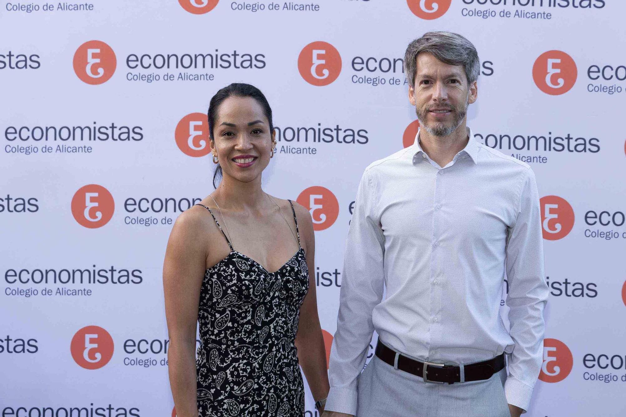 El Colegio de Economistas de Alicante celebra su cena anual en honor a su patrón